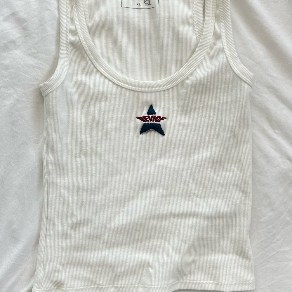 White Tank Top revive